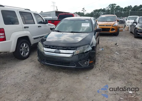 2010 Ford Fusion Hybrid из США, поврежденный, VIN 3FADP0L33AR261519